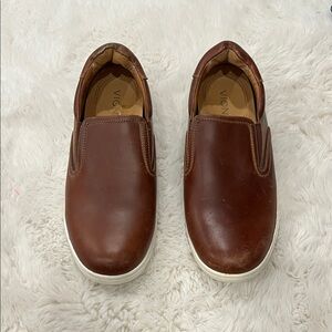 Vionic Men's Brown Slip-On Shoes